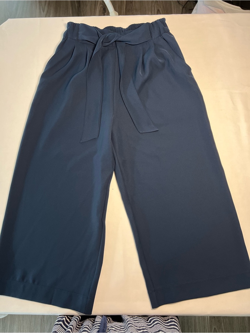 lululemon athletica Dark Navy Wide-Leg Culottes